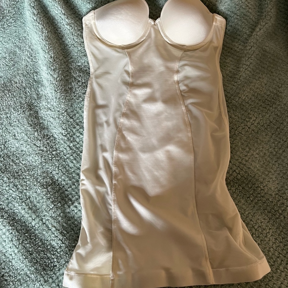 Victoria secret power slip. Off white, size 34 B